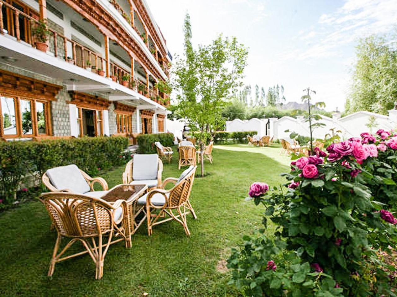 Hotel City Palace Λεχ Εξωτερικό φωτογραφία
