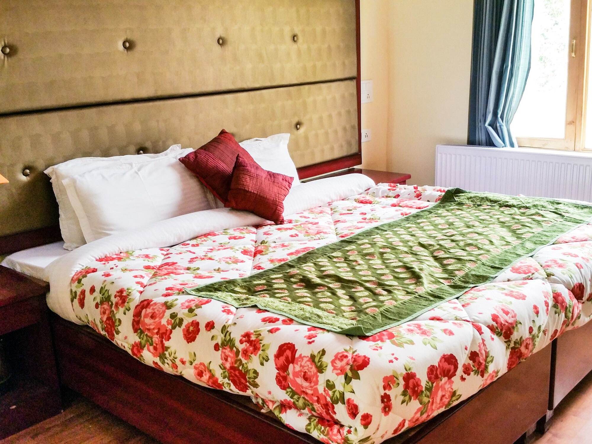 Hotel City Palace Λεχ Εξωτερικό φωτογραφία